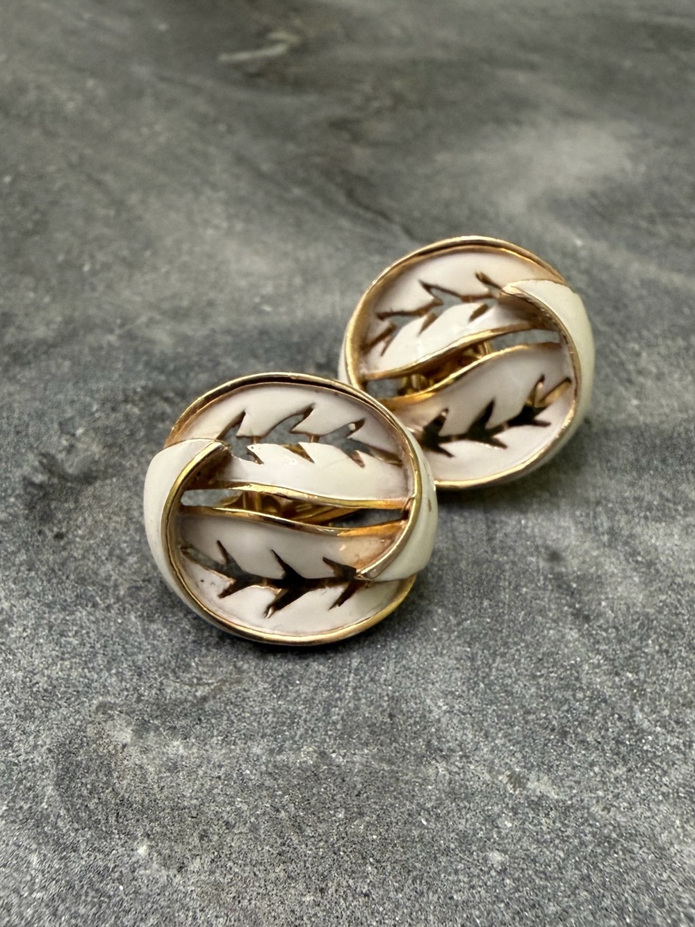 Vintage Trifari White Painted Gold Tone Clip On Earrings